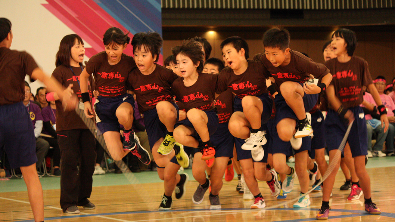 小学生達の真剣勝負 全日本なわとびかっとび王選手権２０１７ | Nhkエンタープライズ